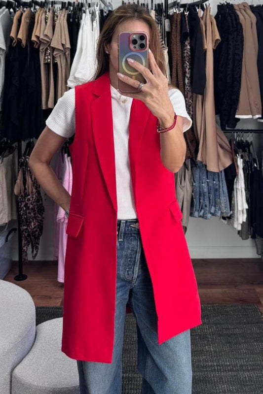 AGATHA RED VEST